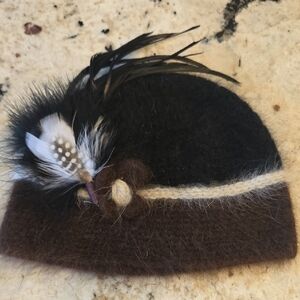 Newport News Black and Brown Feathered Hat